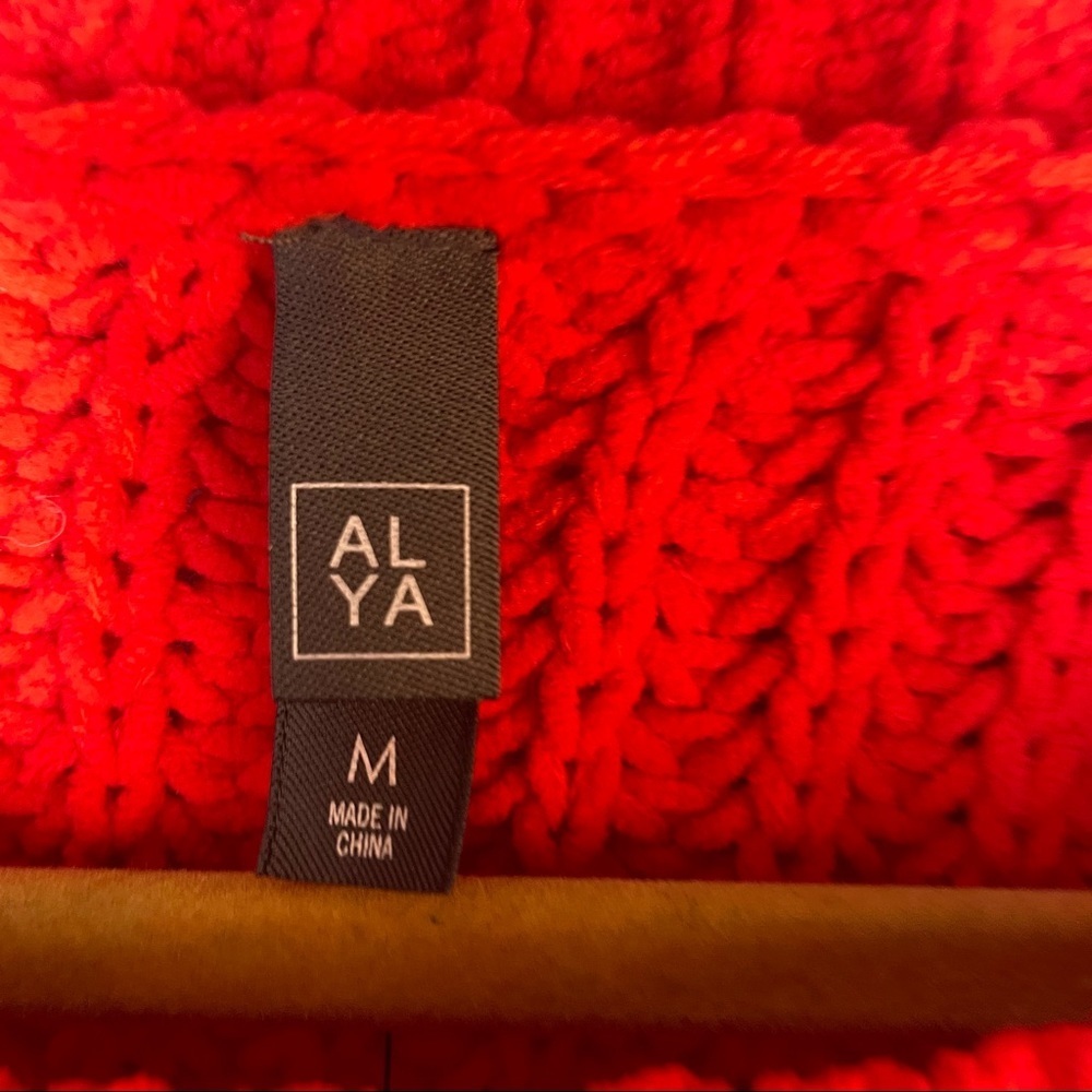 Alya Vibrant Red Knit Soft Cutout Sweater Size Medium - Picture 9 of 9